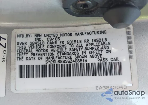 2006 Pontiac Vibe z USA, uszkodzony, nr VIN 5Y2SL65836Z408515